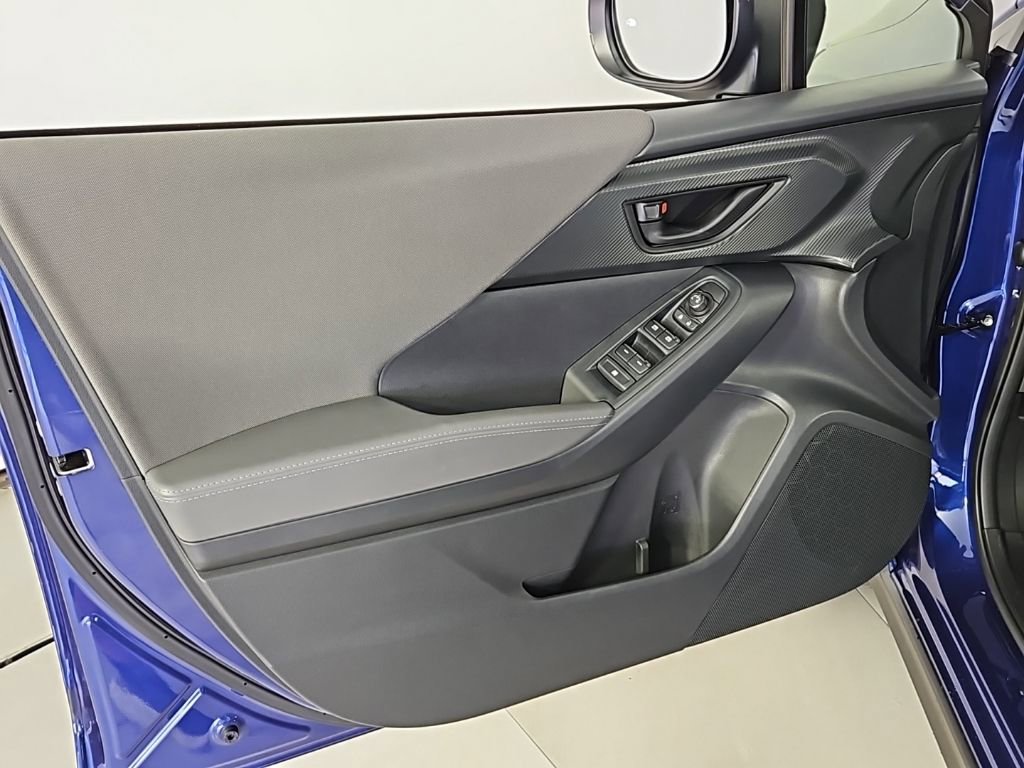 Certified 2025 Subaru Crosstrek 2.0i Premium image 11