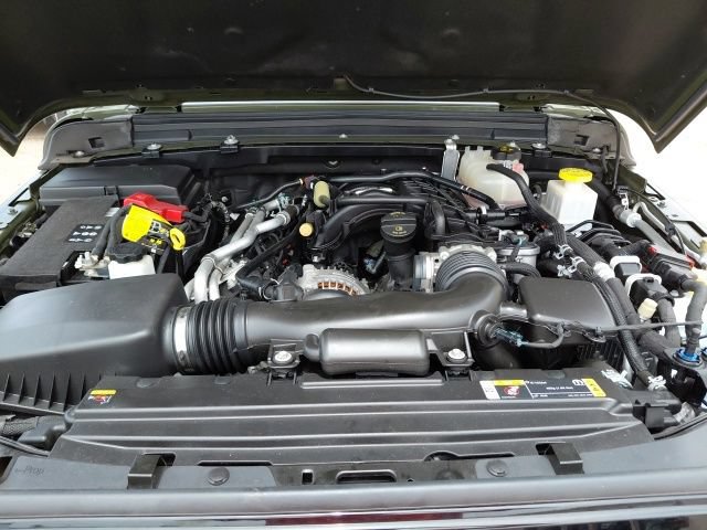 Used 2023 Jeep Gladiator Sport AWD/4WD image 37
