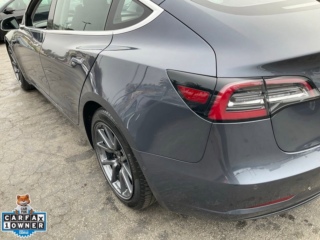 Used 2018 Tesla Model 3 Long Range RWD image 96