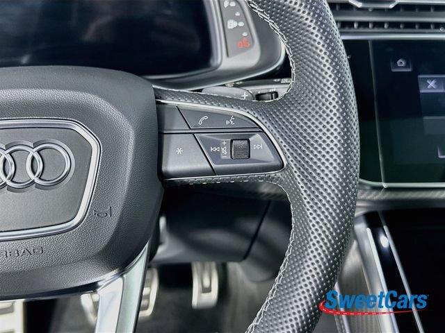 Used 2025 Audi SQ7 Premium Plus AWD/4WD image 19