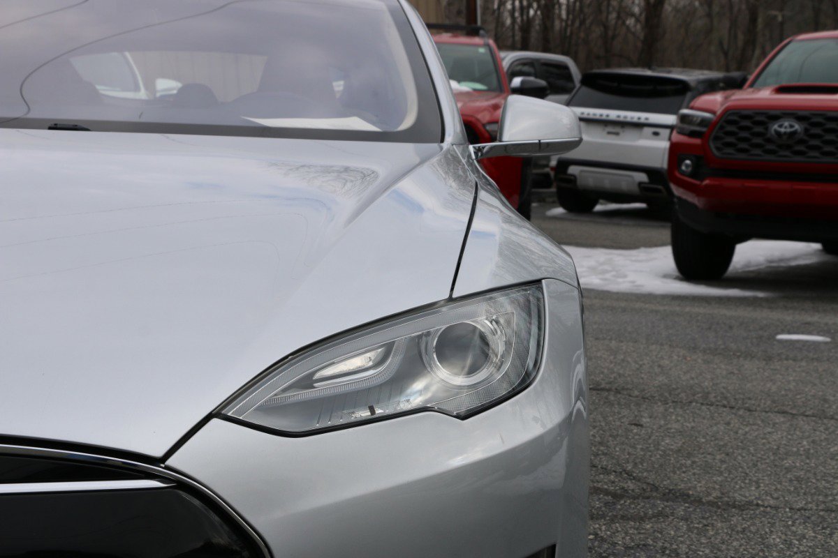 Used 2013 Tesla Model S BASE image 13