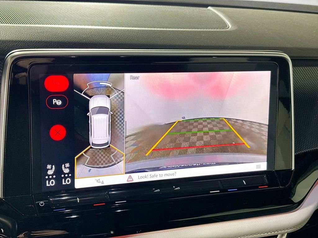 Used 2024 Volkswagen Atlas Cross Sport SEL Premium R-Line image 17