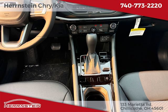 New 2026 Jeep Compass Latitude AWD/4WD image 13