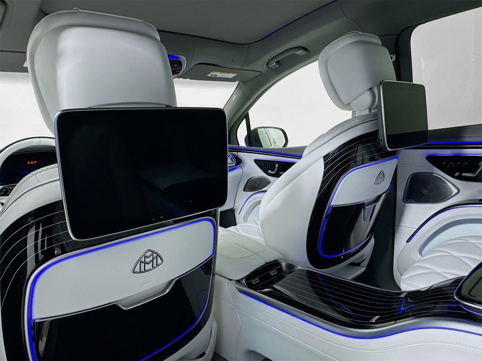 Used 2024 Mercedes-Benz Maybach EQS 680 Maybach EQS 680 image 25