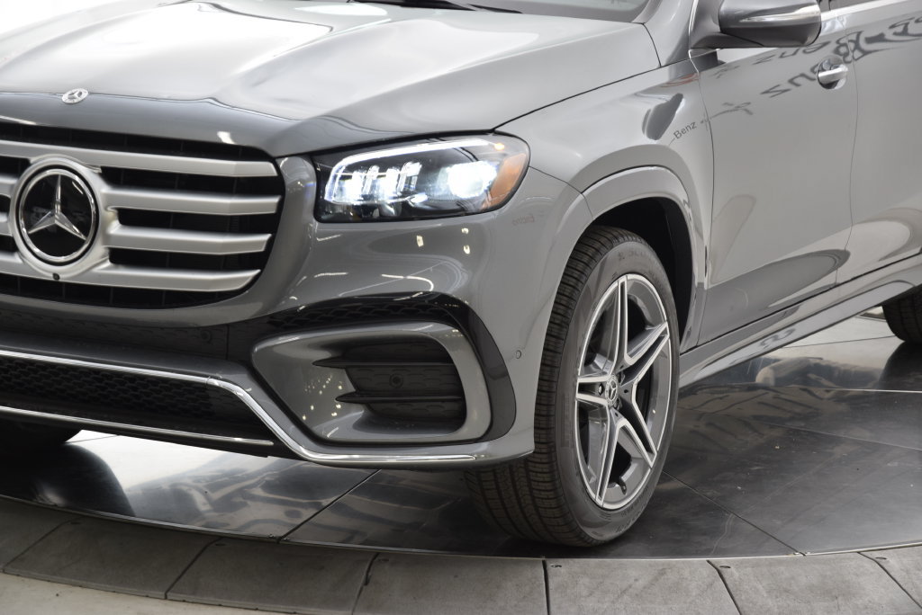 New 2026 Mercedes-Benz GLS 450 4MATIC image 11