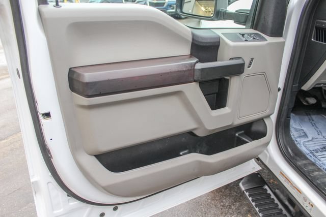 Used 2019 Ford F550 2WD Regular Cab Super Duty image 15