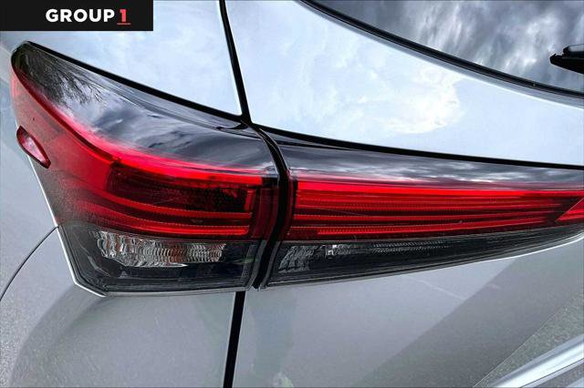 Certified 2021 Toyota Highlander LE AWD/4WD image 28