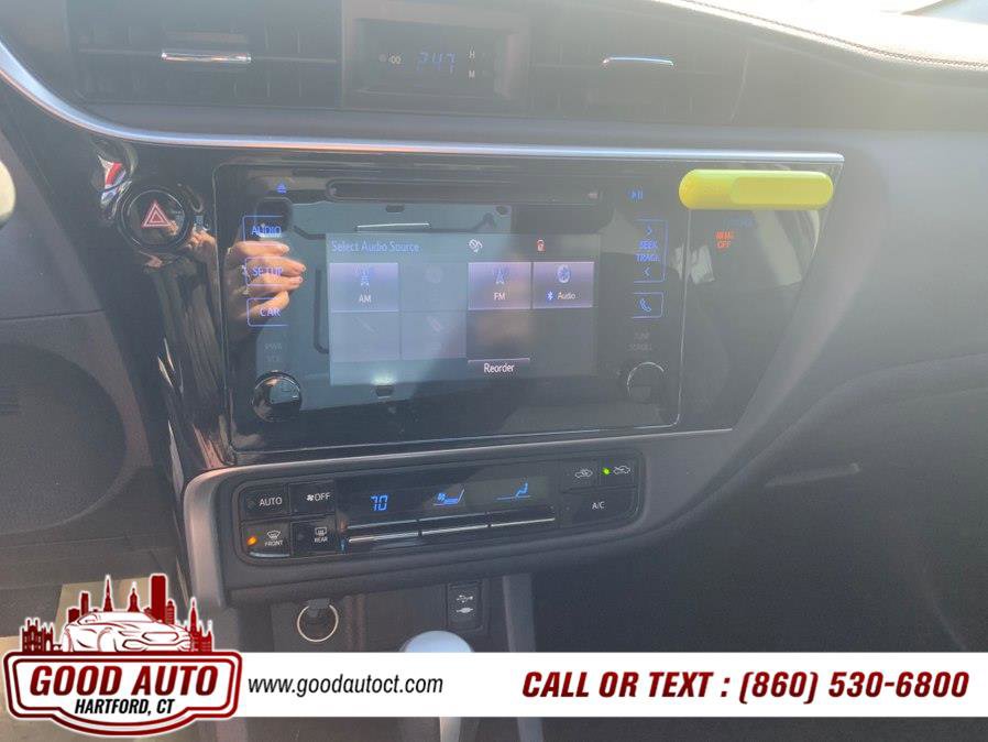 Used 2018 Toyota Corolla LE FWD image 9