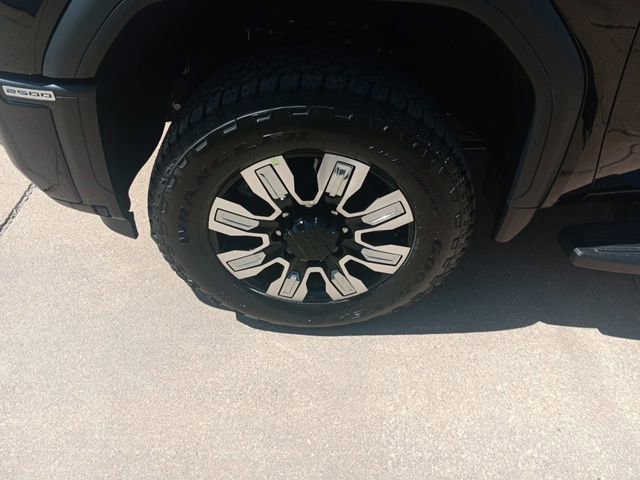 New 2025 GMC Sierra 2500 Denali w/ Denali Reserve Package image 28