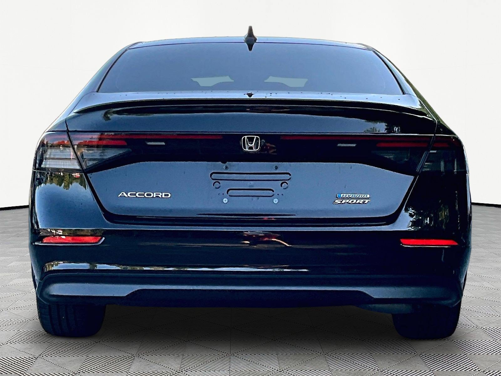 Used 2024 Honda Accord Sport image 5