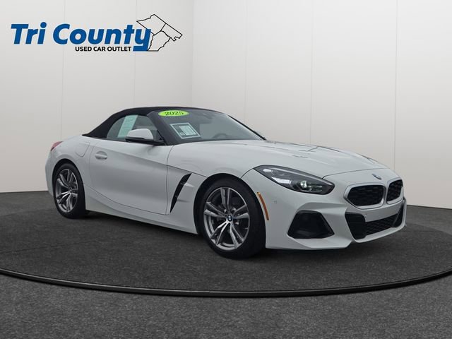 Used 2025 BMW Z4 sDrive30i image 1