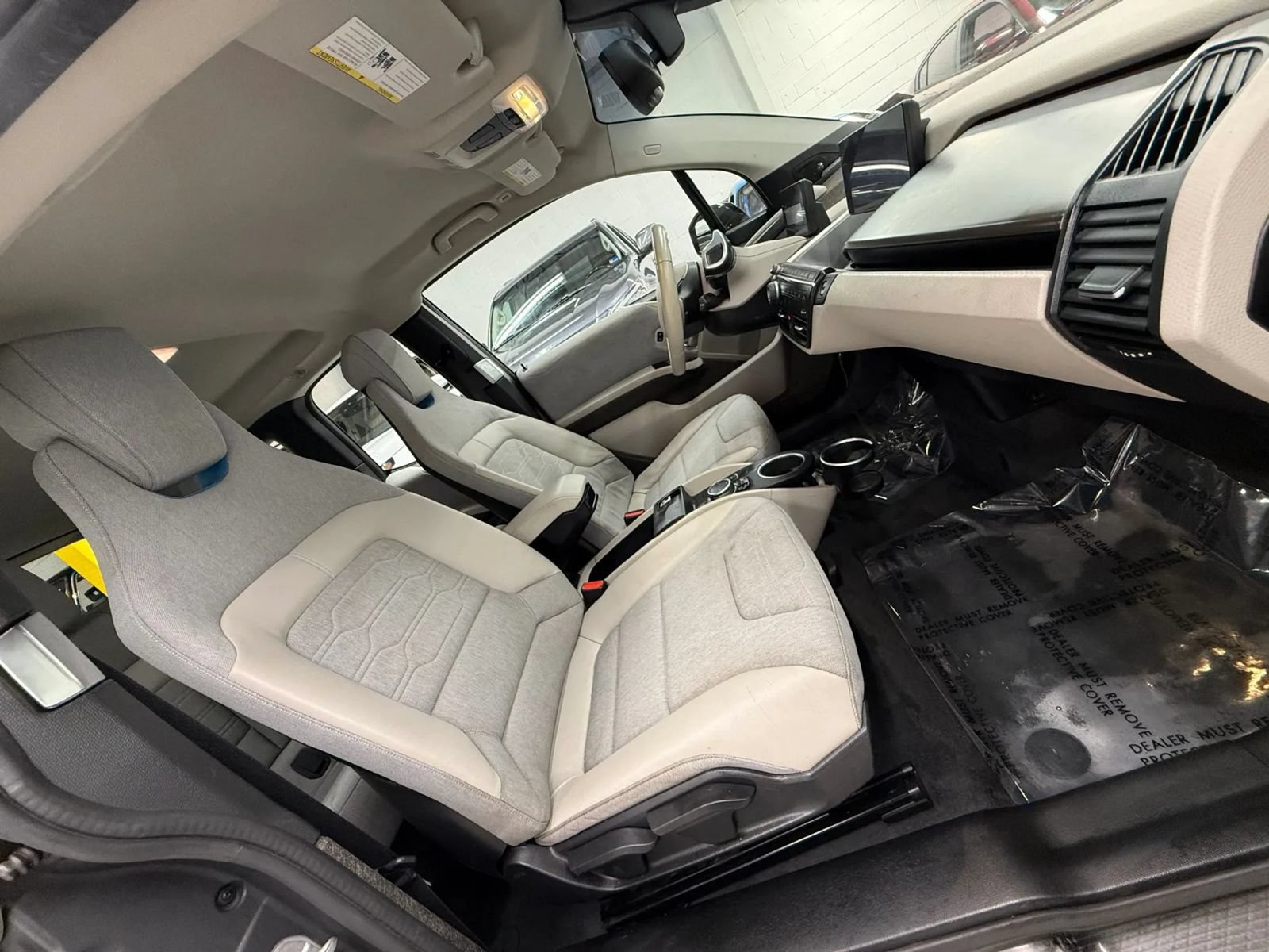 Used 2015 BMW i3 w/ Range Extender RWD image 24
