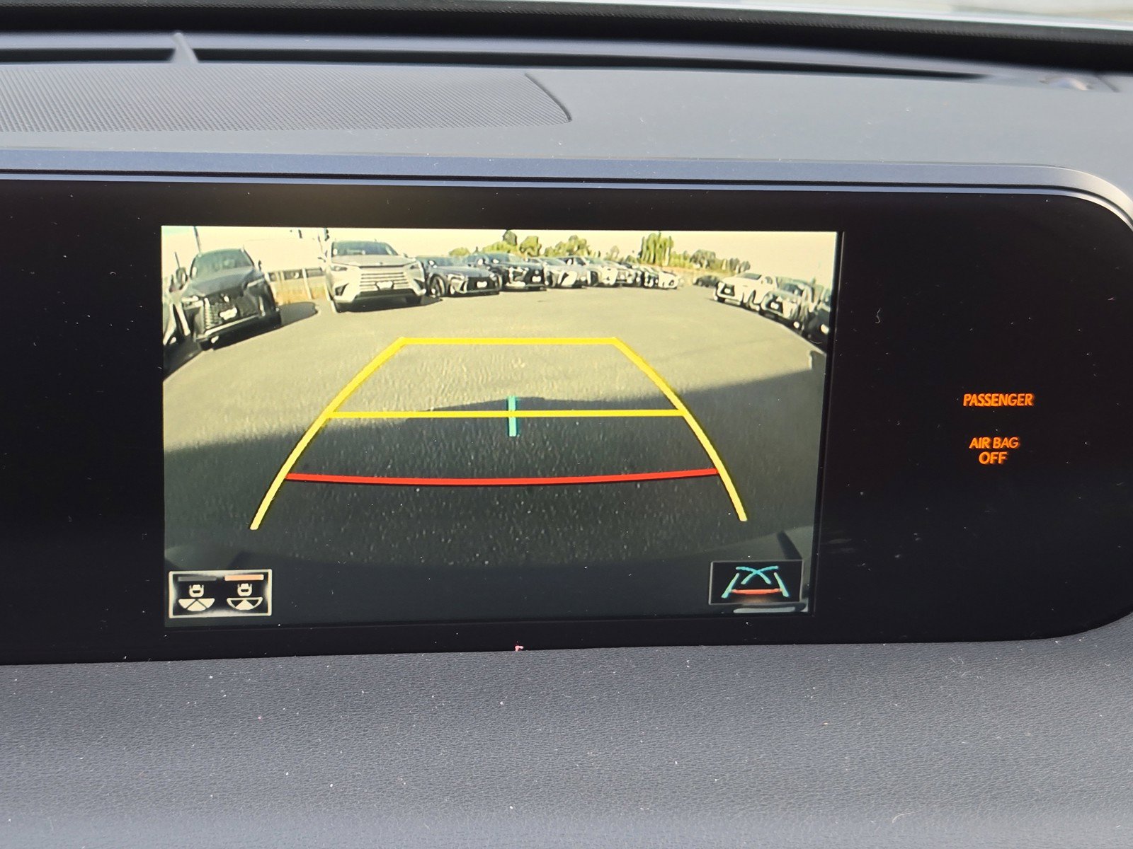 Used 2019 Lexus UX 200 F Sport w/ F Sport Premium Package FWD image 18