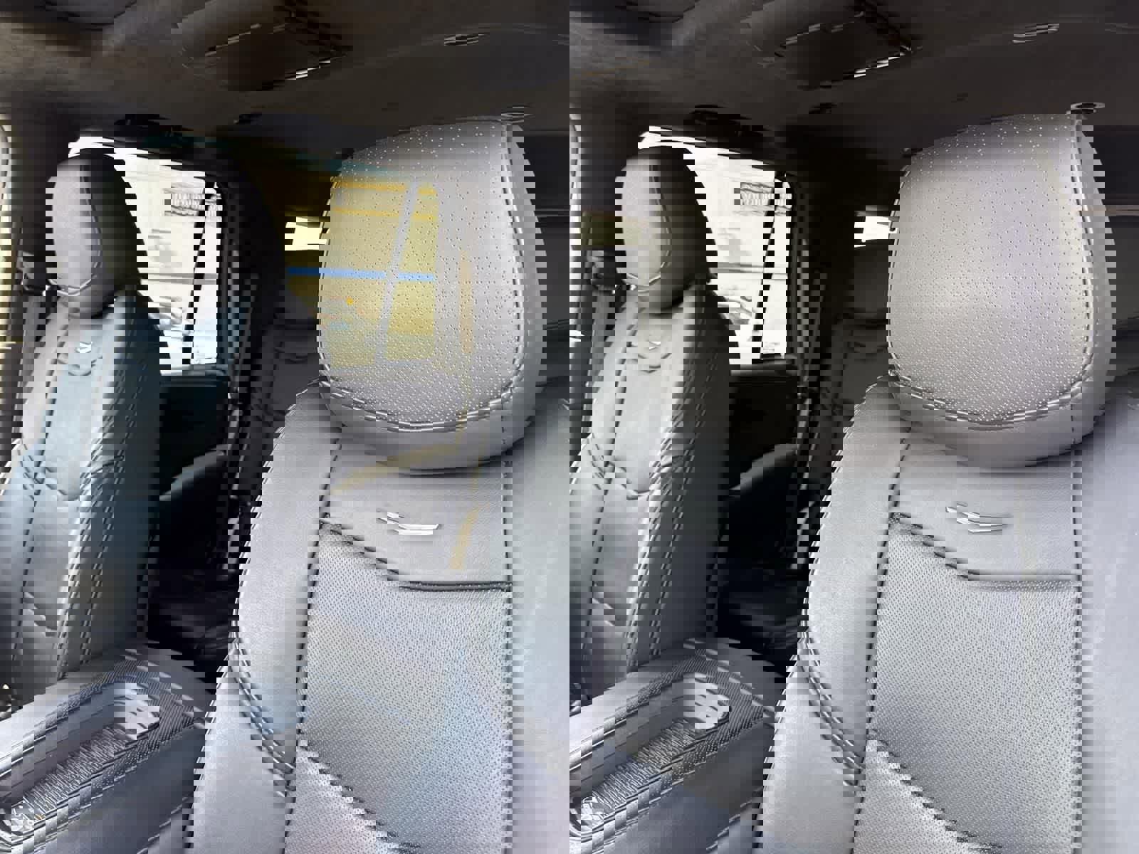 Used 2020 Cadillac Escalade Platinum w/ Escalade Sport Edition image 25