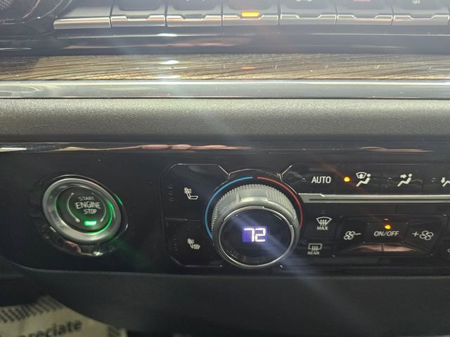 Used 2024 Chevrolet Silverado 1500 LT Trail Boss w/ Protection Package AWD/4WD image 10