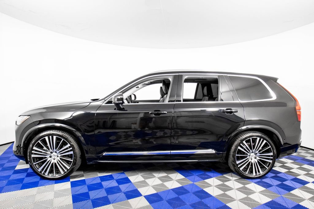 Used 2026 Volvo XC90 B6 Ultra w/ Lounge Package image 8