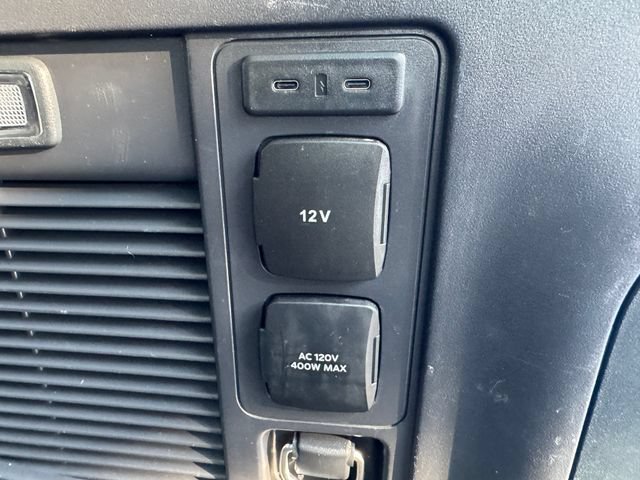 Used 2025 Ford Expedition Platinum AWD/4WD image 22