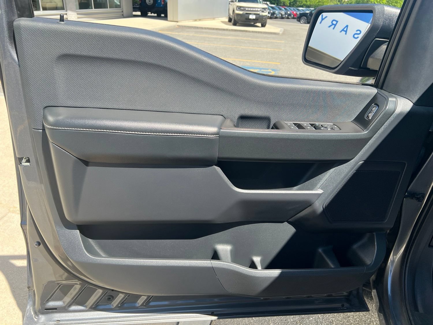 Used 2024 Ford F150 STX AWD/4WD image 14