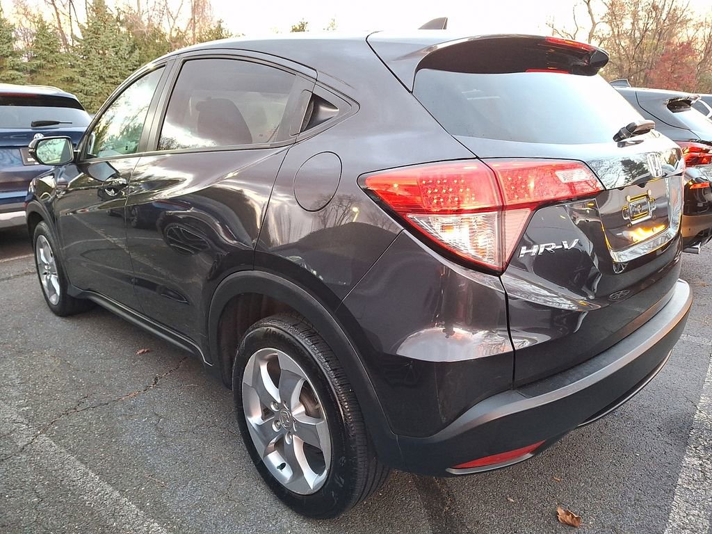 Used 2017 Honda HR-V EX image 6