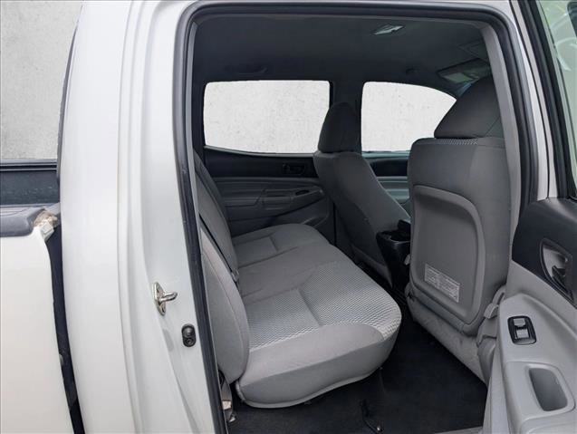 Used 2014 Toyota Tacoma PreRunner w/ SR5 Package RWD image 17