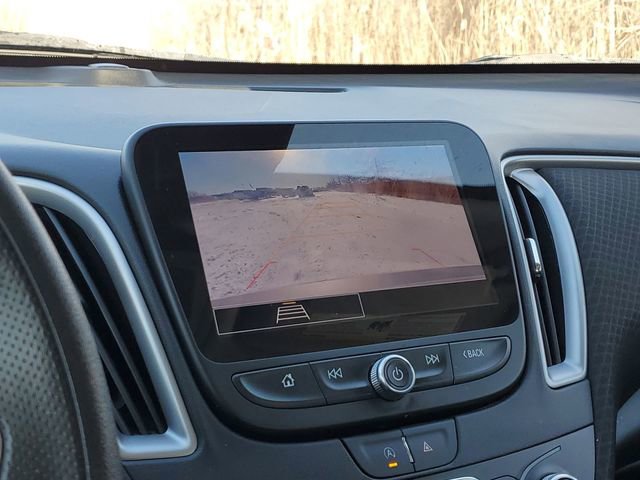 Used 2025 Chevrolet Malibu LT image 15