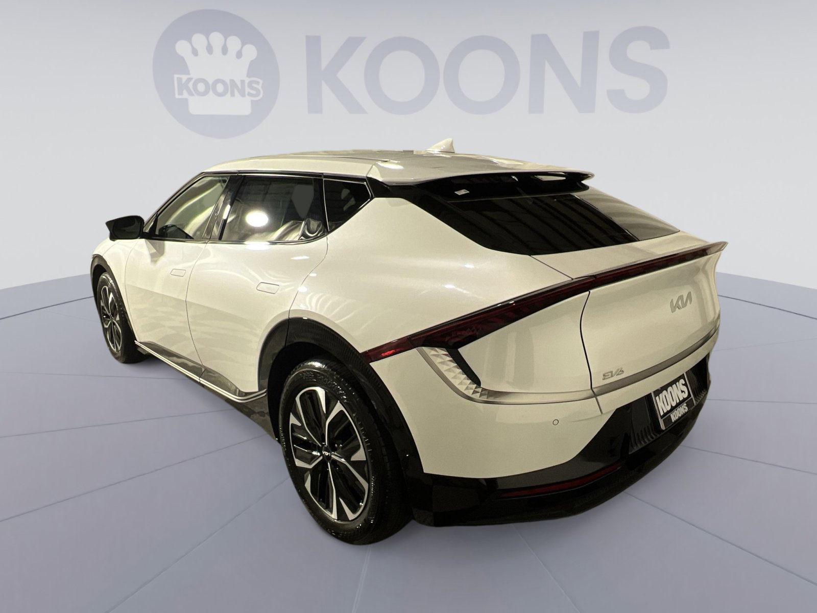 Used 2023 Kia EV6 Wind w/ Wind Technology Package AWD/4WD image 14