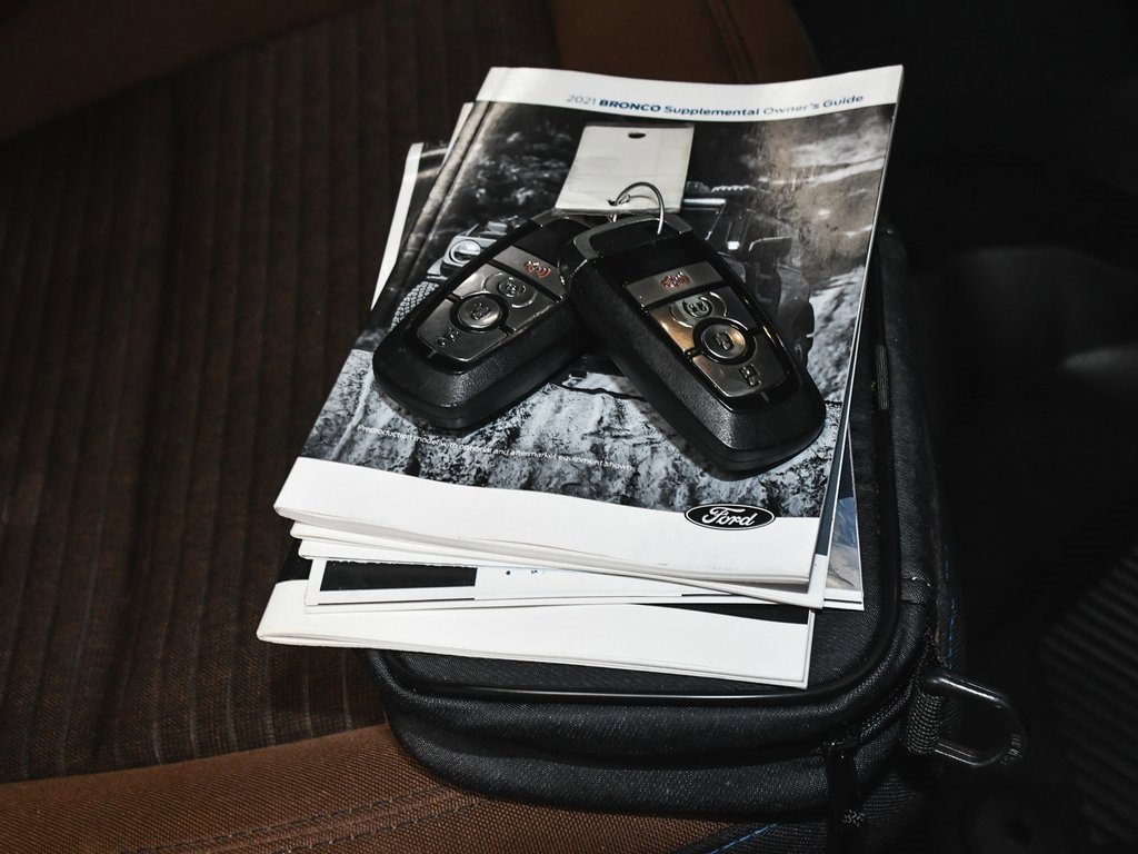 Used 2021 Ford Bronco Outer Banks image 61