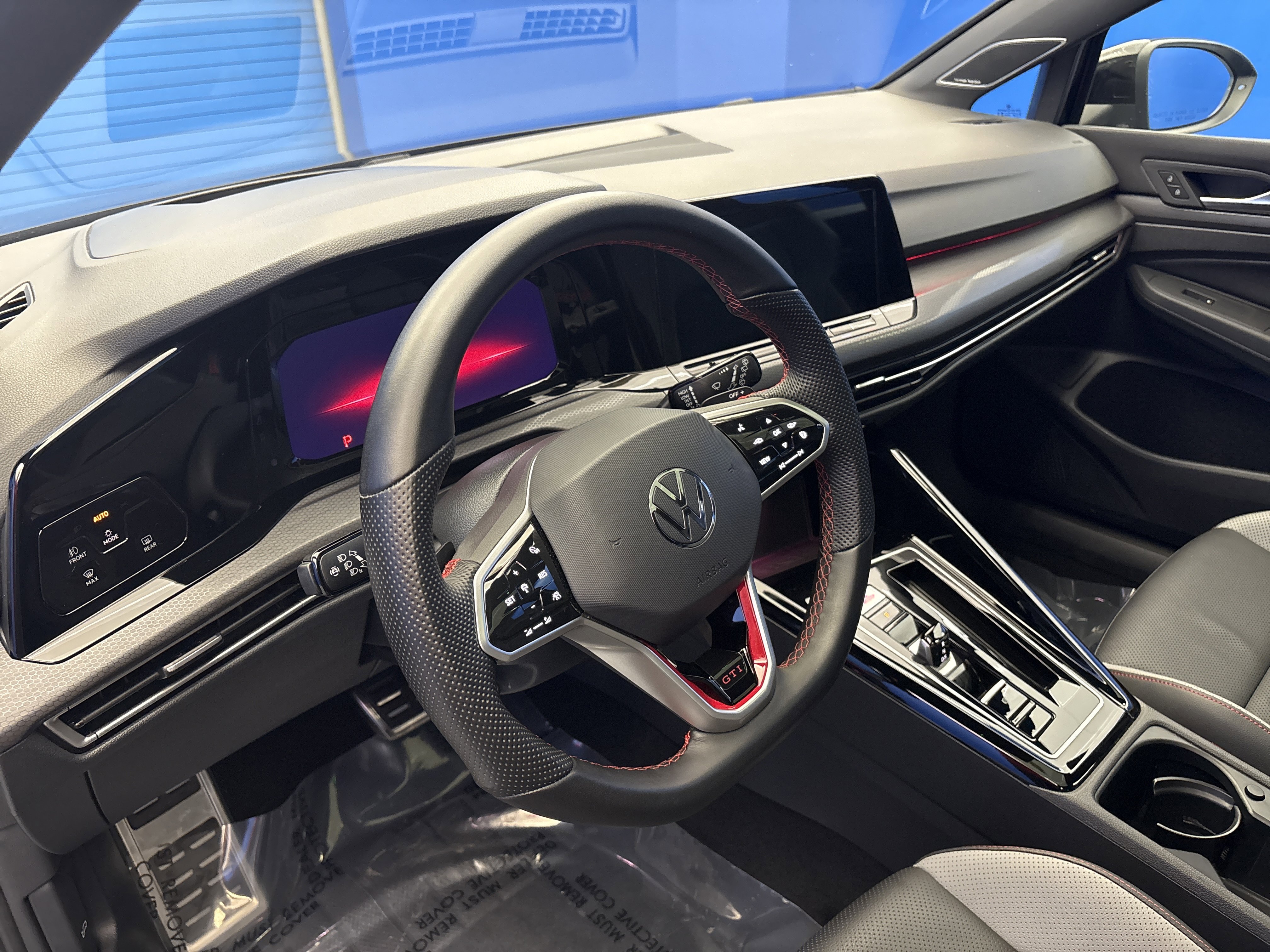 Used 2023 Volkswagen GTI Autobahn image 11