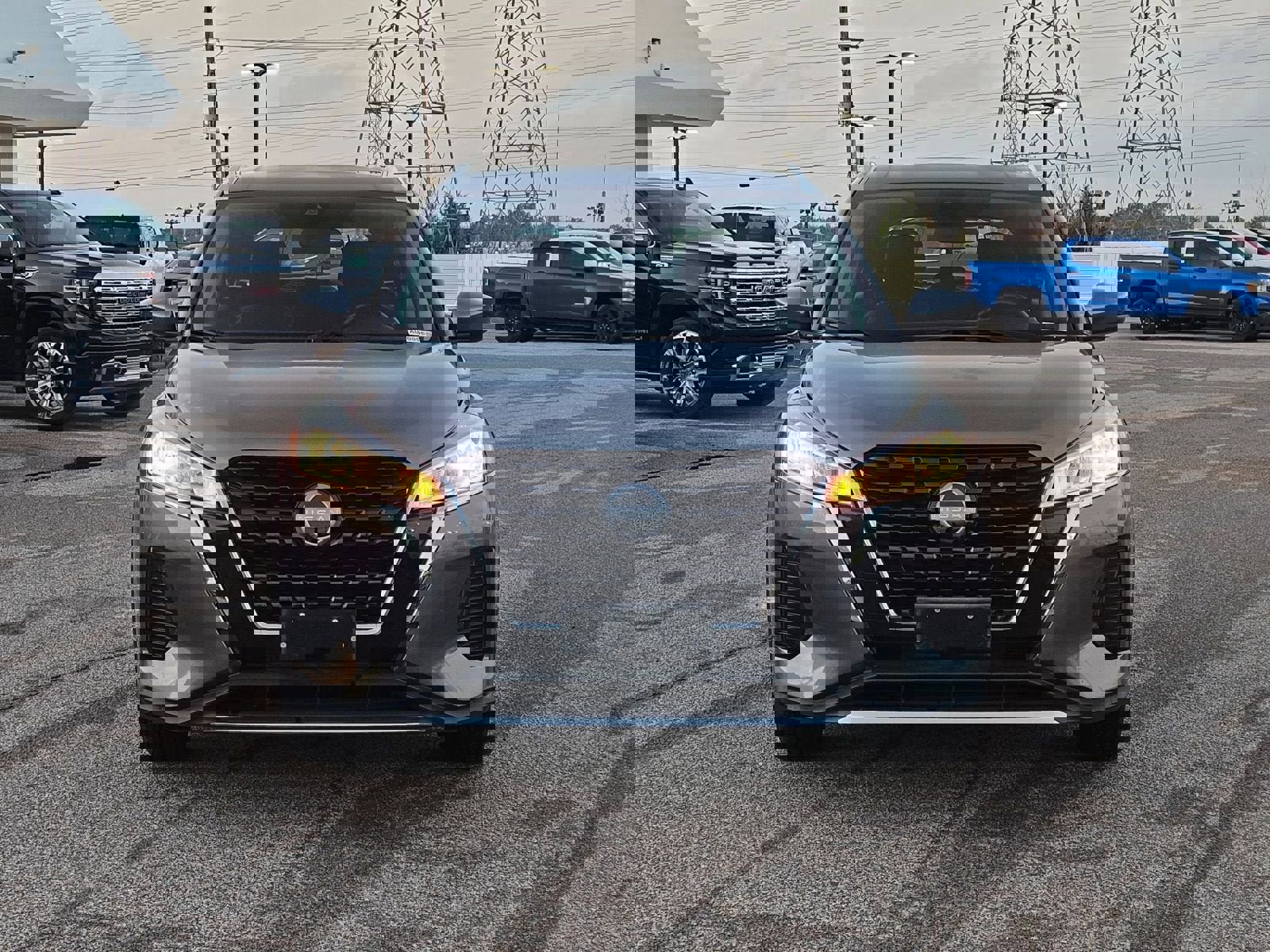 Used 2024 Nissan Kicks SV image 9