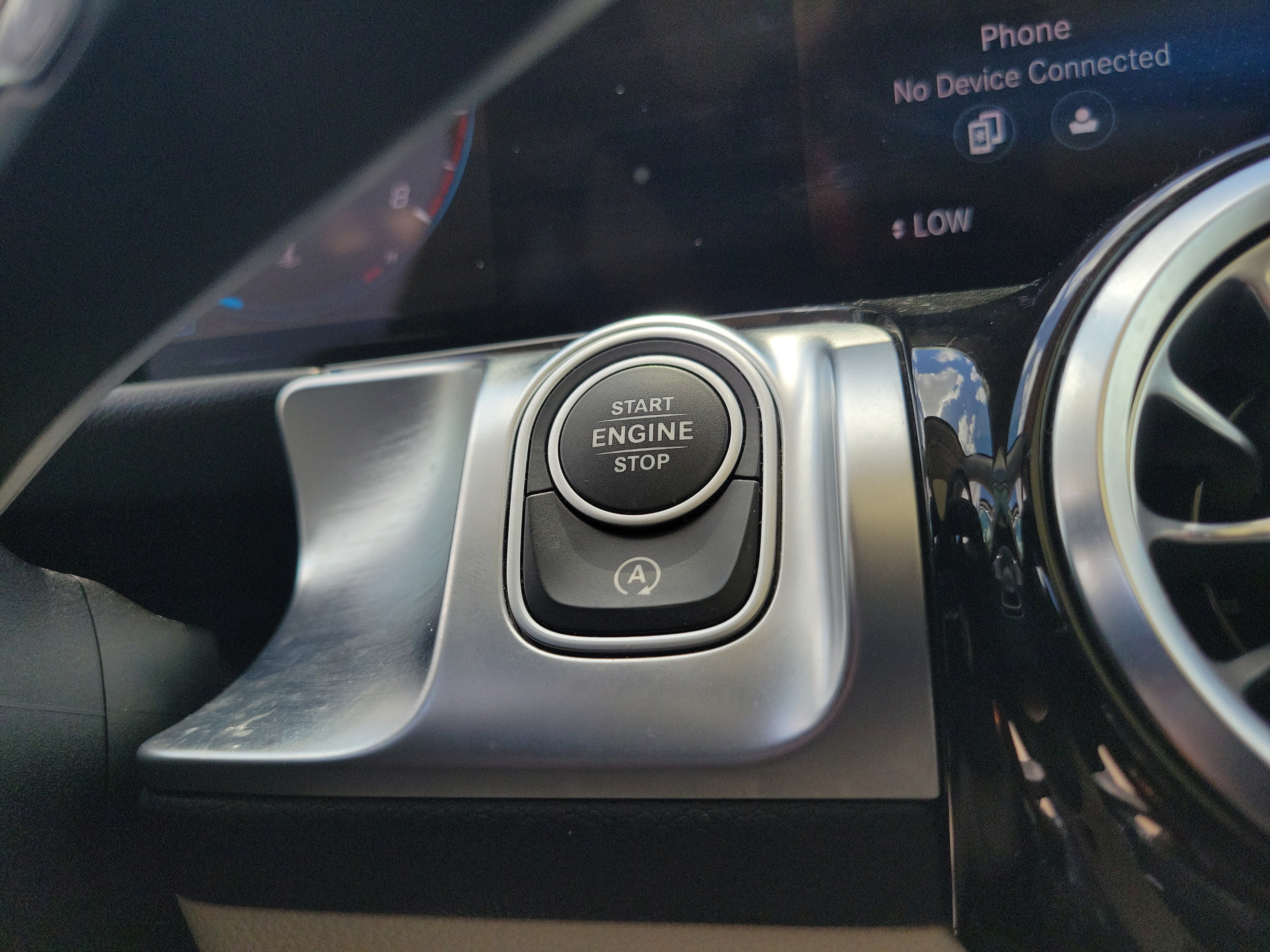 Used 2023 Mercedes-Benz GLB 250 image 22