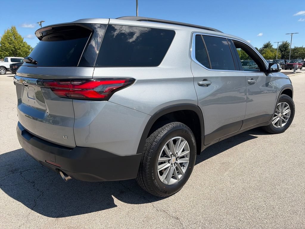 Used 2023 Chevrolet Traverse LT FWD image 7