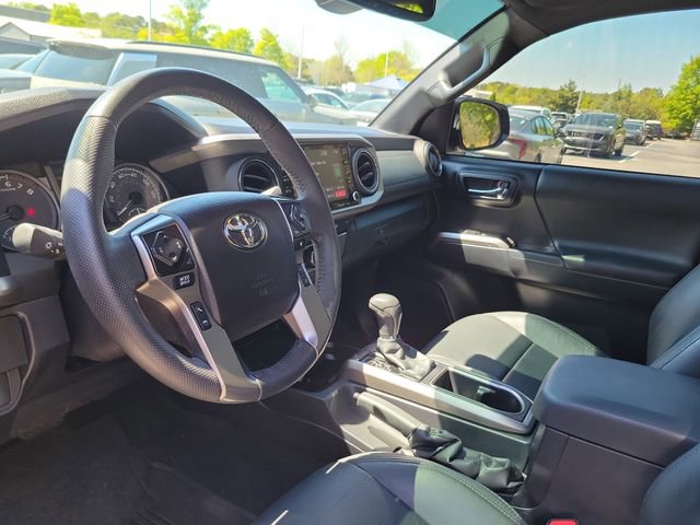 Used 2021 Toyota Tacoma Limited w/ Nightshade Package image 12