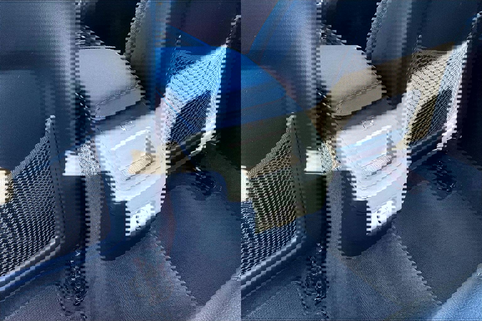 Used 2024 Volvo S60 B5 Plus image 11