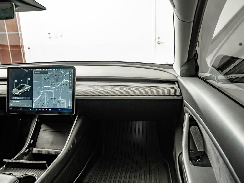 Used 2019 Tesla Model 3 Long Range RWD image 41