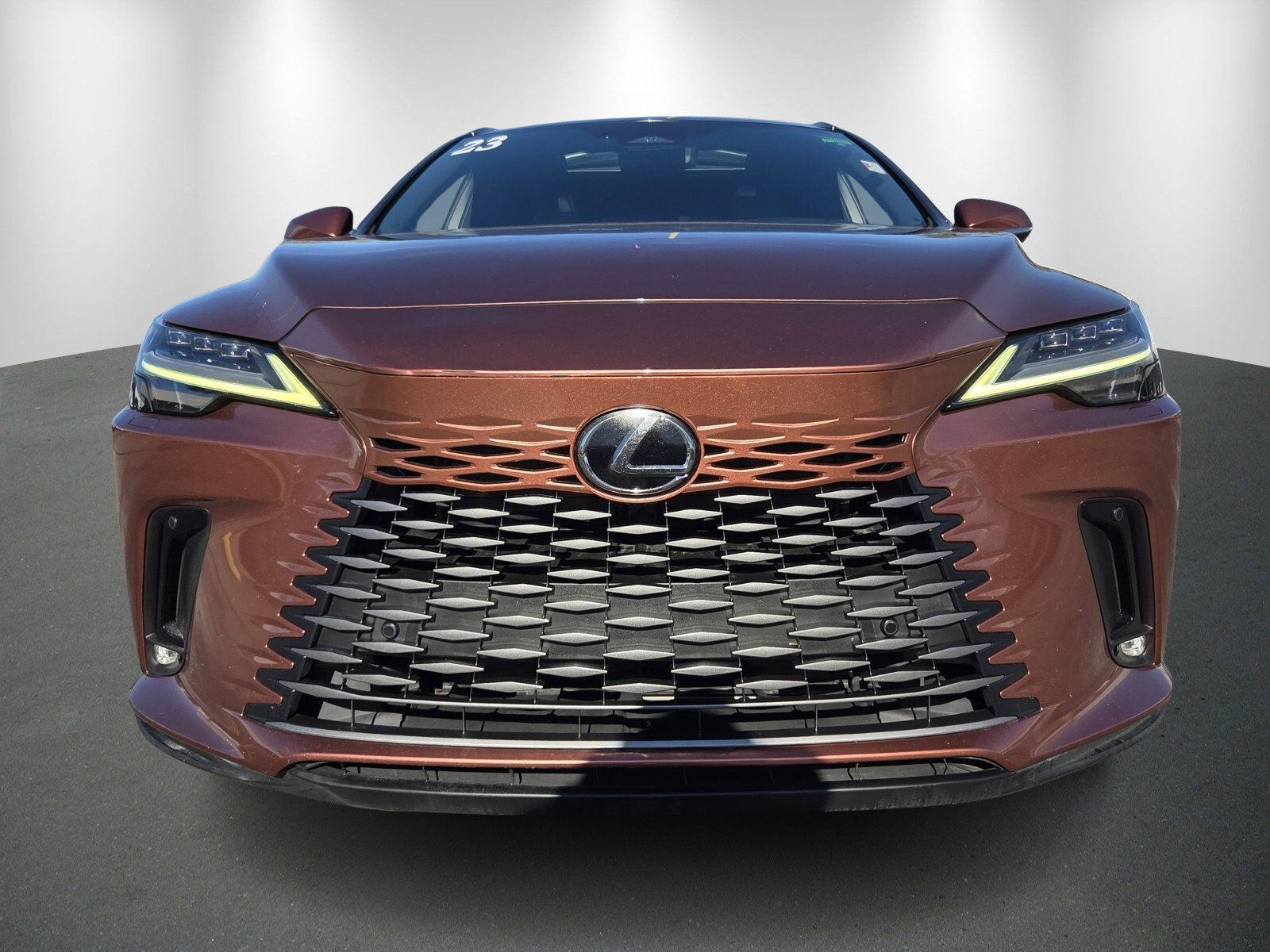 Used 2023 Lexus RX 350 w/ Accessory Package (2T) image 2