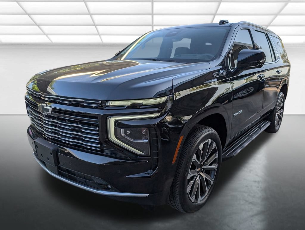 Used 2025 Chevrolet Tahoe High Country AWD/4WD image 30