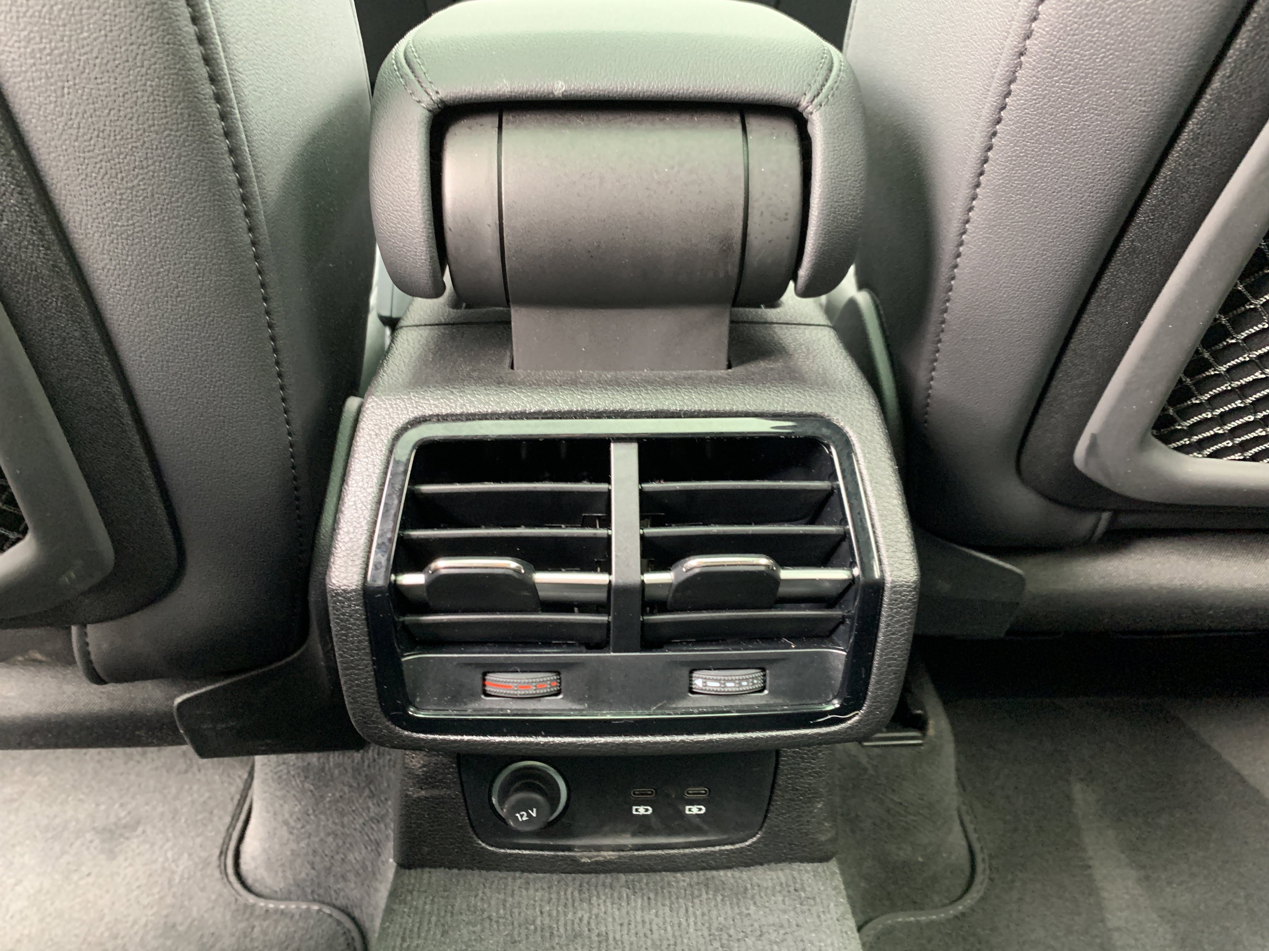 Used 2025 Audi Q3 2.0T Premium w/ Convenience Package image 19