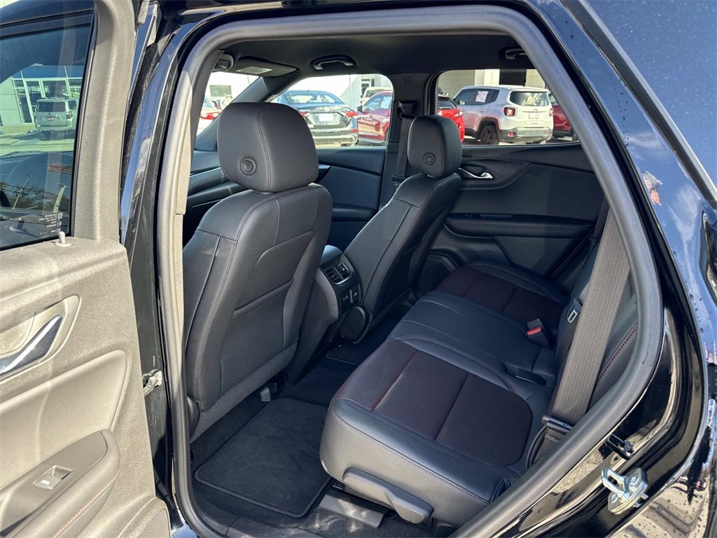 Used 2025 Chevrolet Blazer RS image 26