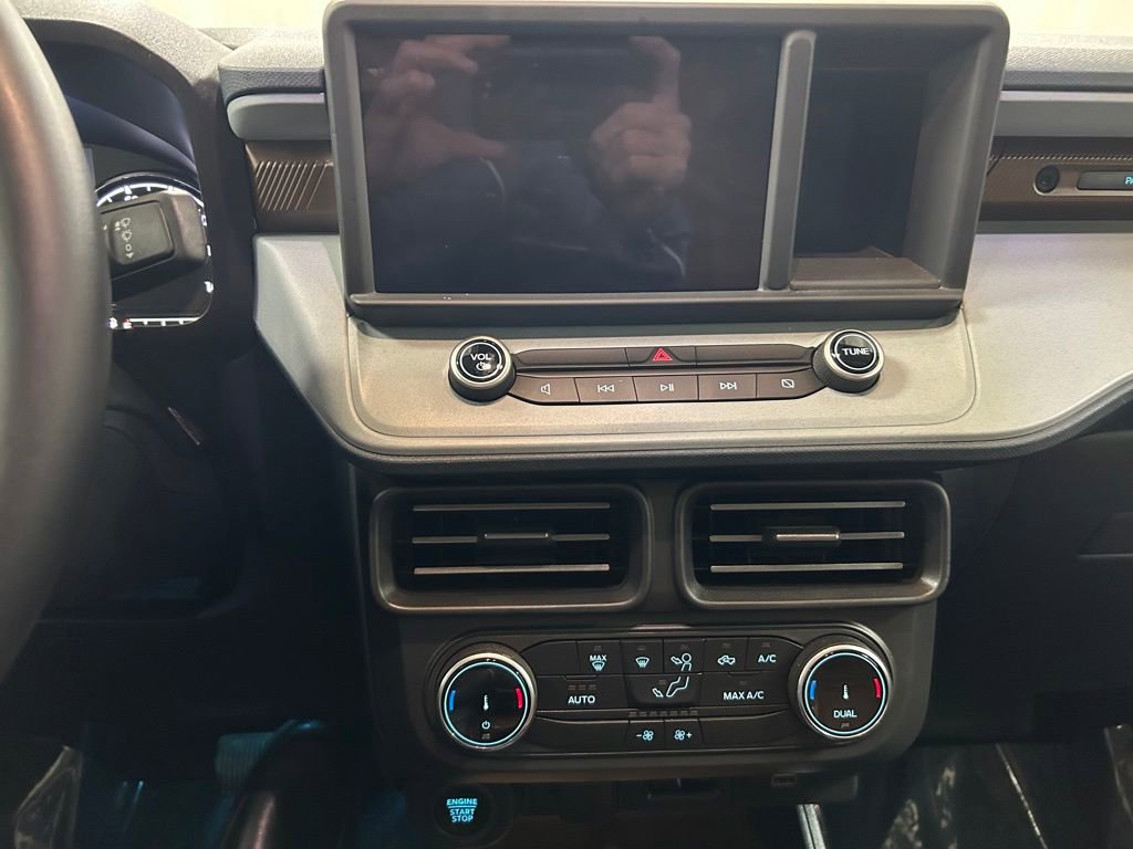 Used 2023 Ford Maverick Lariat w/ Equipment Group 500A Standard AWD/4WD image 18