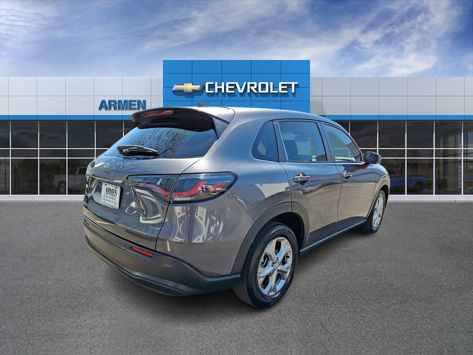 Used 2023 Honda HR-V LX image 5