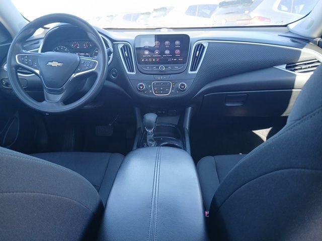 Used 2023 Chevrolet Malibu LT image 12