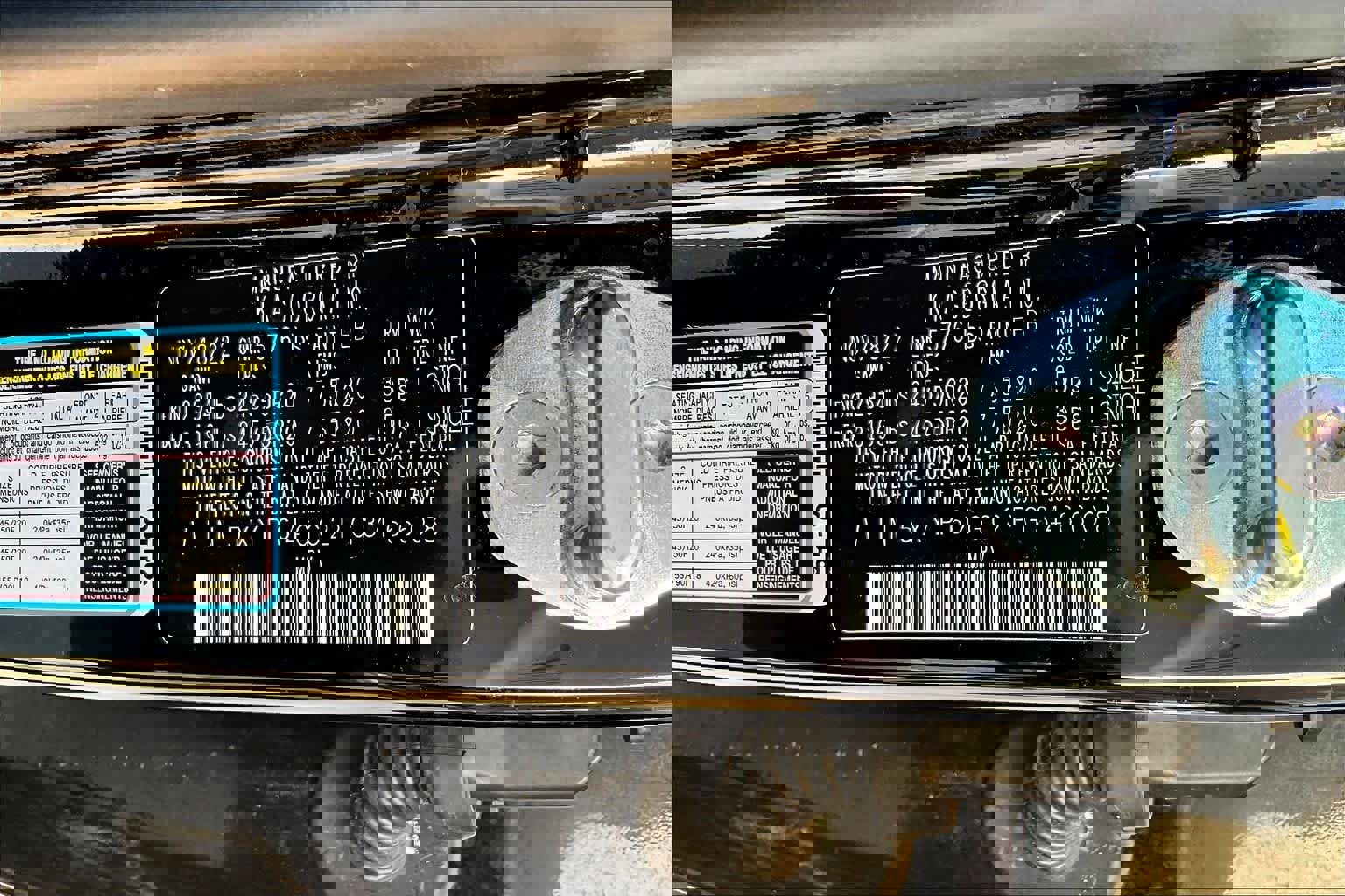 Used 2023 Kia Telluride S image 32