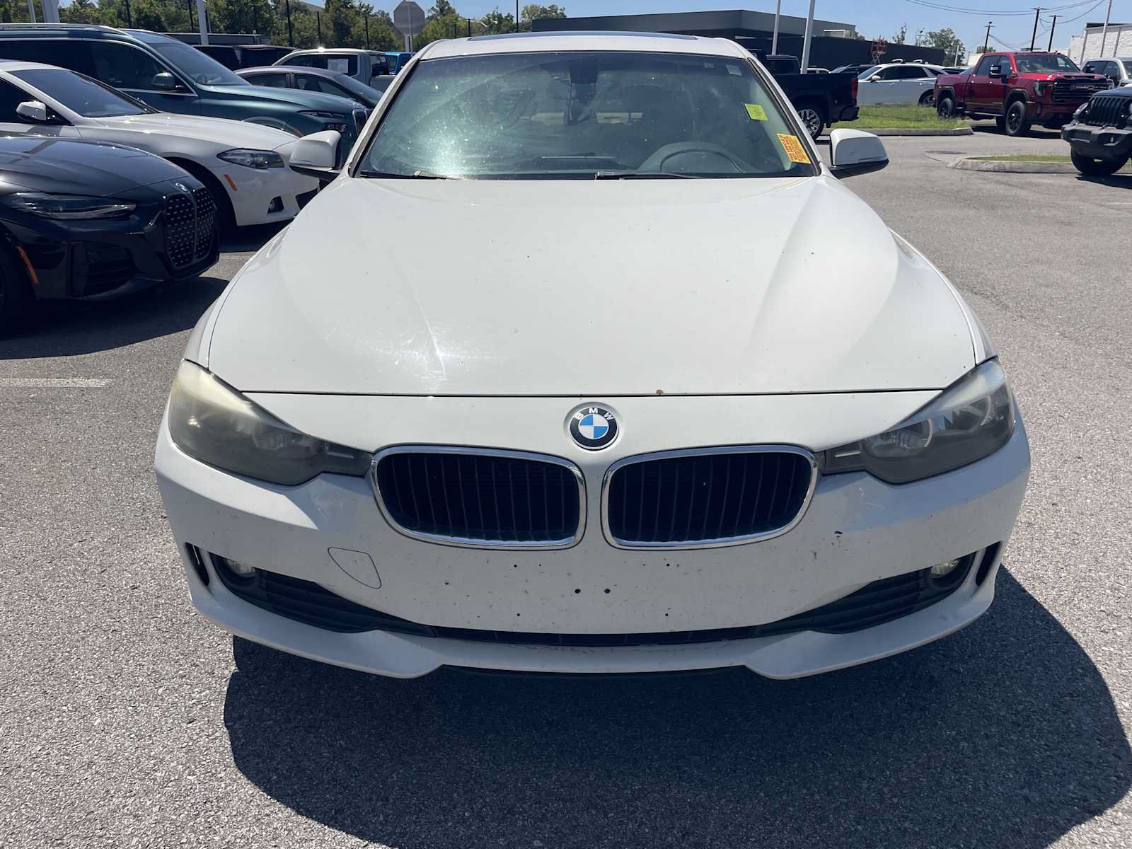 Used 2014 BMW 320i xDrive Sedan AWD/4WD image 2
