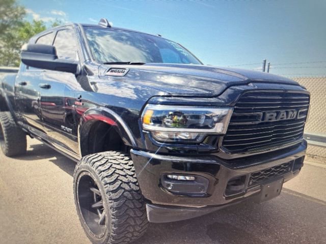 Used 2022 RAM 2500 Laramie AWD/4WD image 1