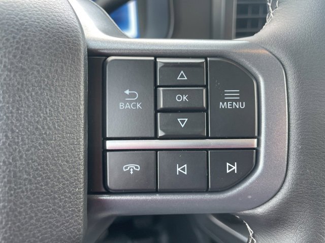 New 2025 Ford F550 4x4 Crew Cab image 21