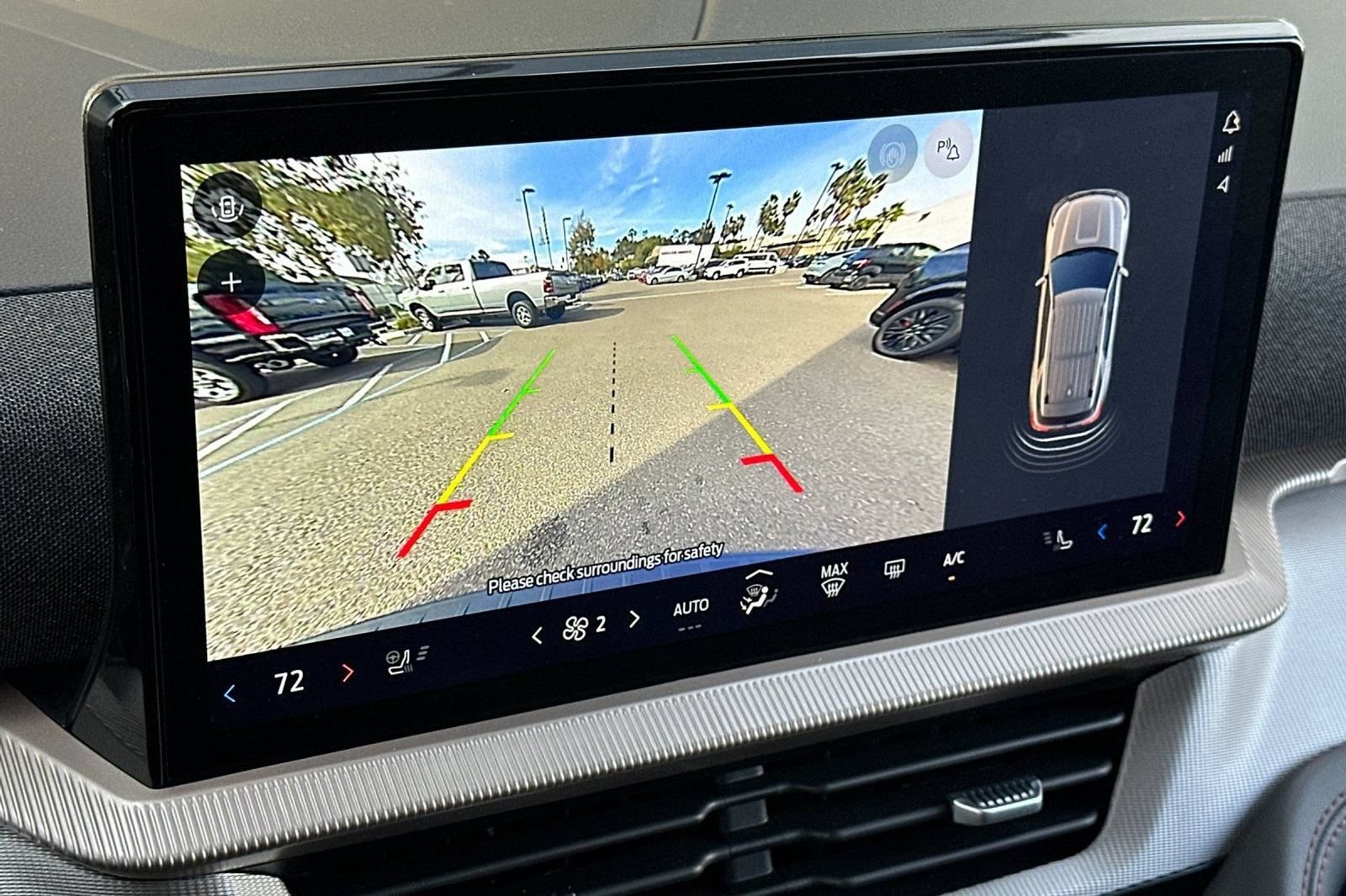 New 2025 Ford Explorer Active w/ Active Comfort Package RWD image 26
