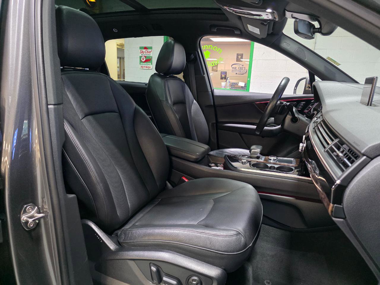 Used 2018 Audi Q7 3.0T Prestige w/ Prestige Package image 25