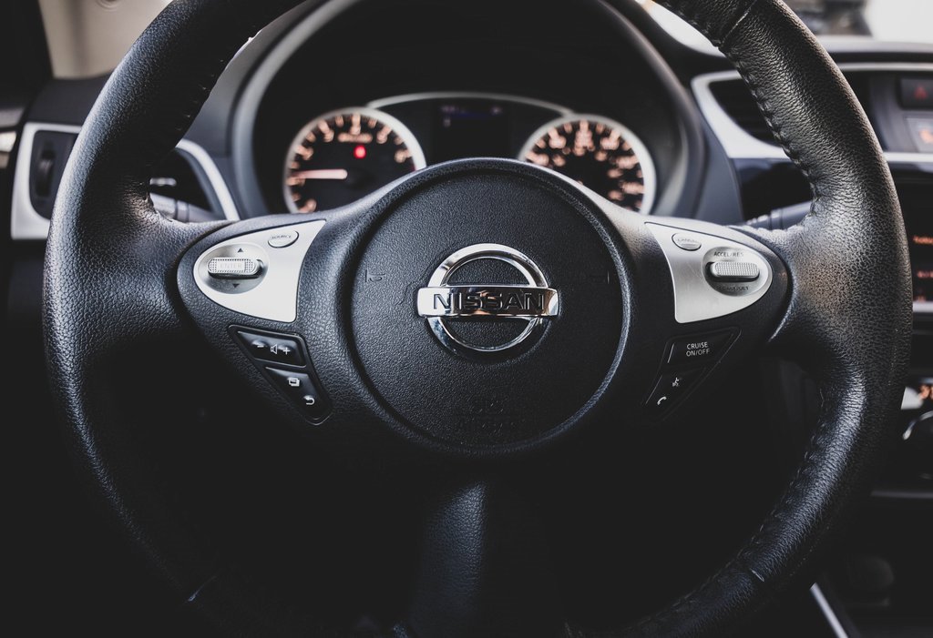 Used 2019 Nissan Sentra SV image 9