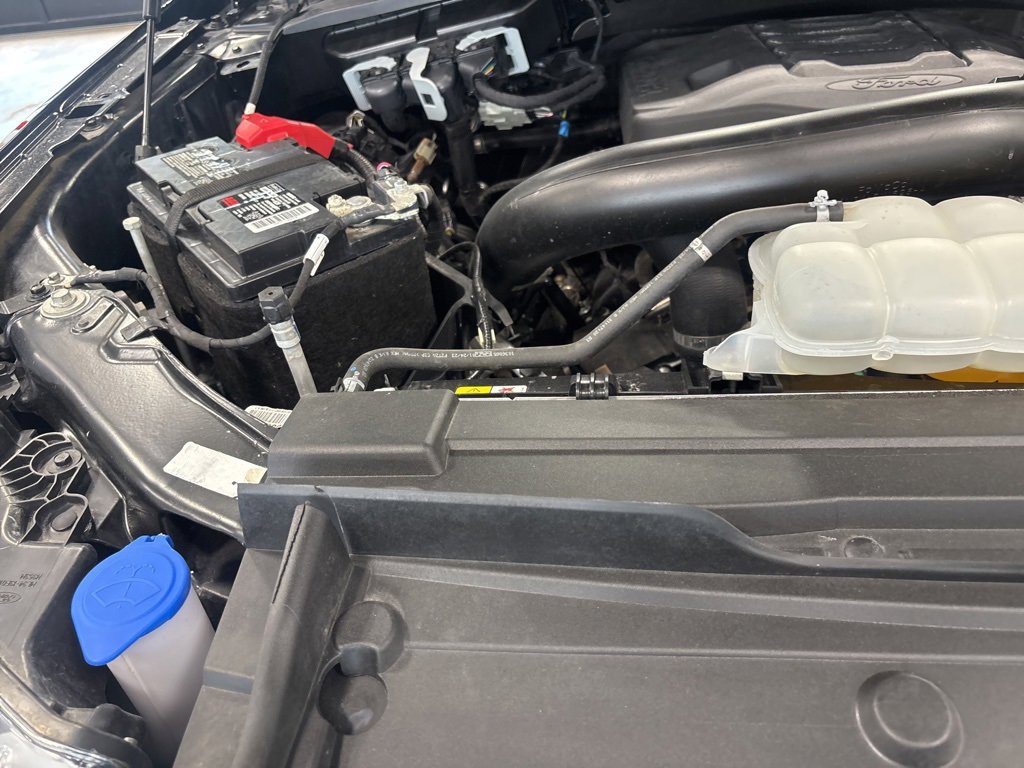 Used 2023 Ford F150 Lariat w/ Equipment Group 502A High image 31