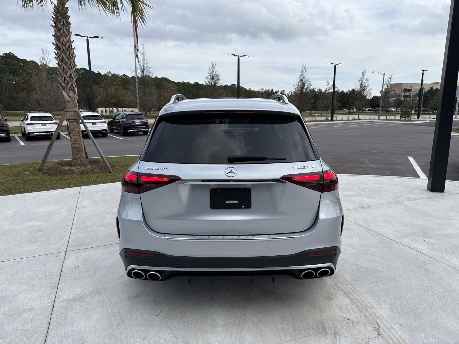 Certified 2024 Mercedes-Benz GLE 53 AMG 4MATIC image 4